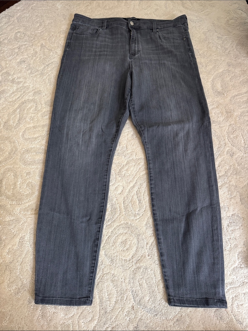 Liverpool Women's Straight-Leg Jeans in Charcoal
